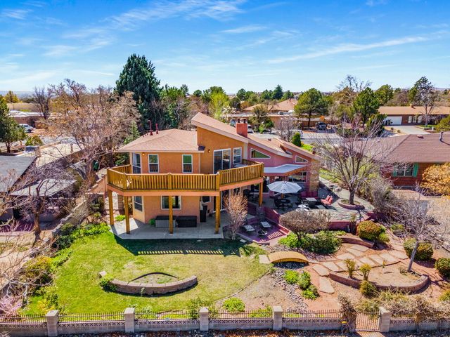 5001 Justin Drive NW, Albuquerque, NM 87114