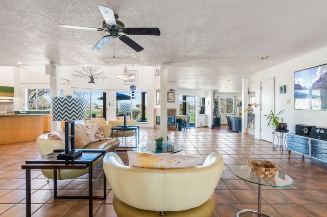 5001 Justin Drive NW, Albuquerque, NM 87114