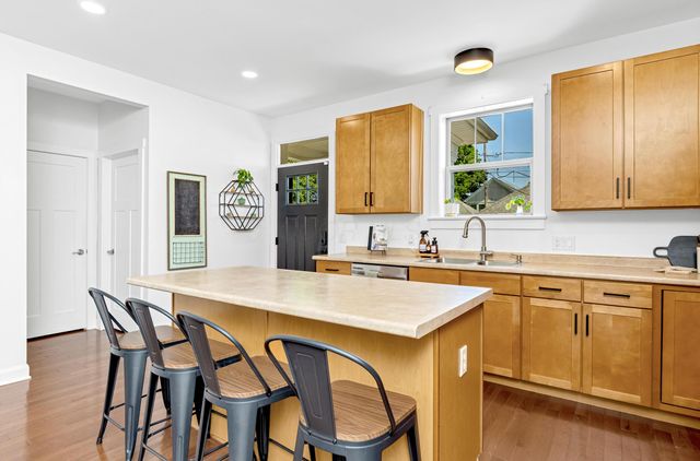 1426 Hamlet Street, Columbus, OH 43201