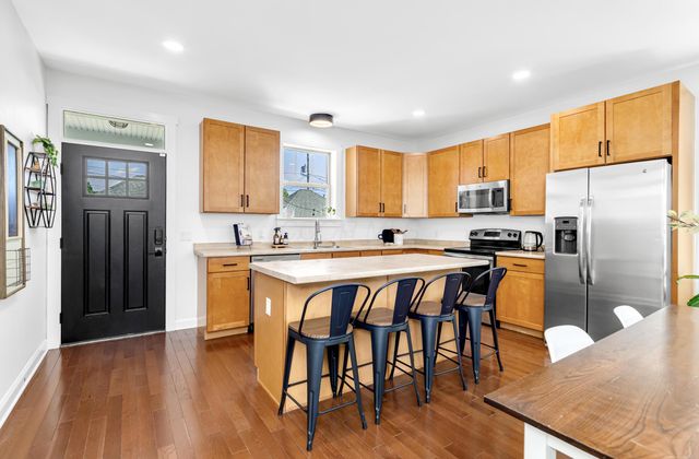 1426 Hamlet Street, Columbus, OH 43201