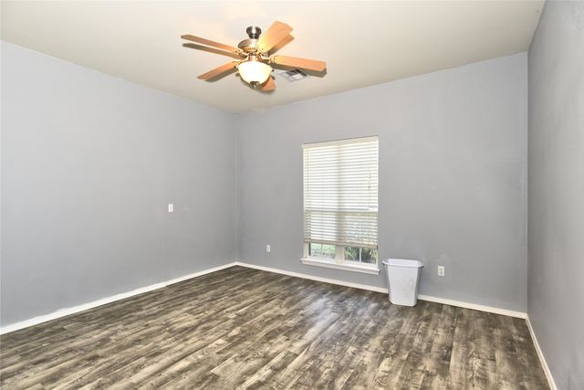 12325 Longhorn Circle, Glenpool, OK 74066