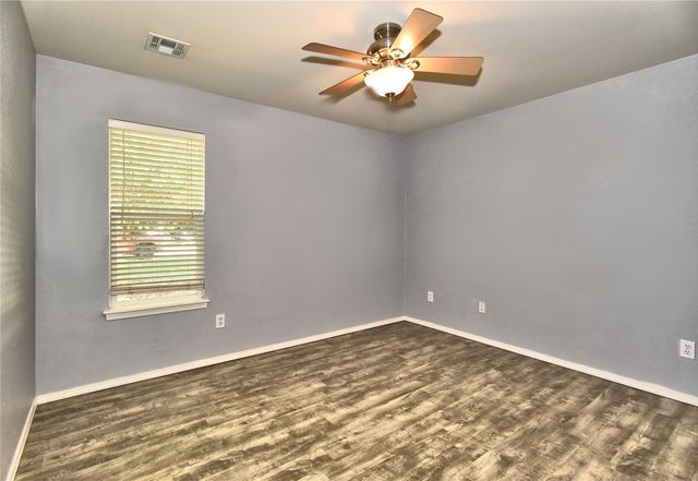 12325 Longhorn Circle, Glenpool, OK 74066