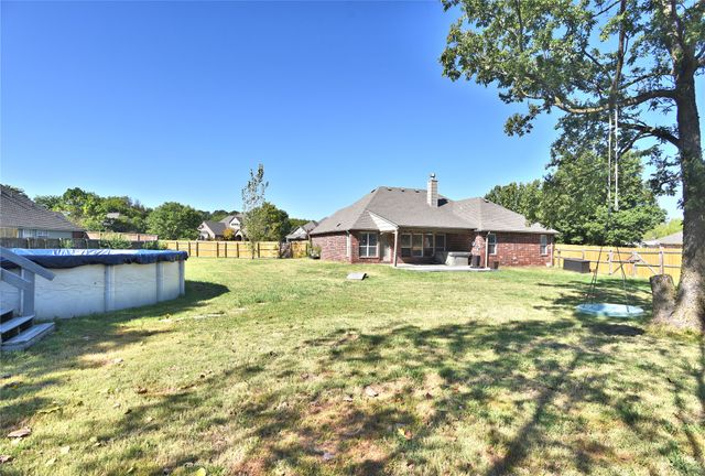 12325 Longhorn Circle, Glenpool, OK 74066
