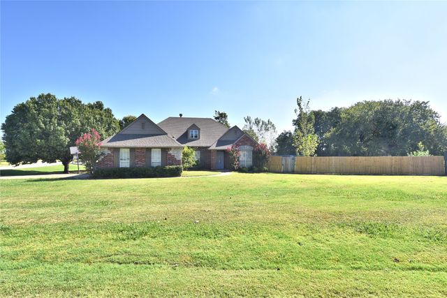 12325 Longhorn Circle, Glenpool, OK 74066