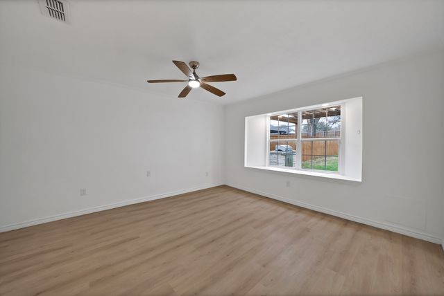 1107 S Waverly Drive, Dallas, TX 75208