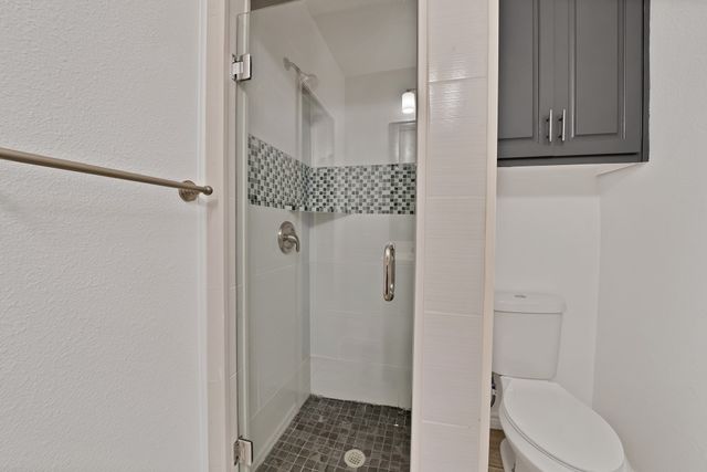 1107 S Waverly Drive, Dallas, TX 75208