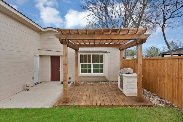 1107 S Waverly Drive, Dallas, TX 75208