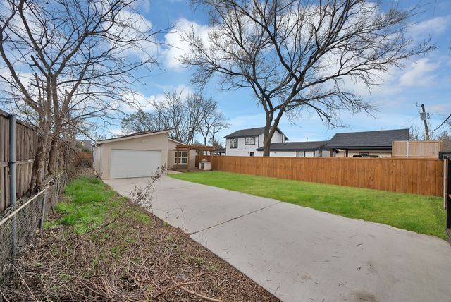 1107 S Waverly Drive, Dallas, TX 75208