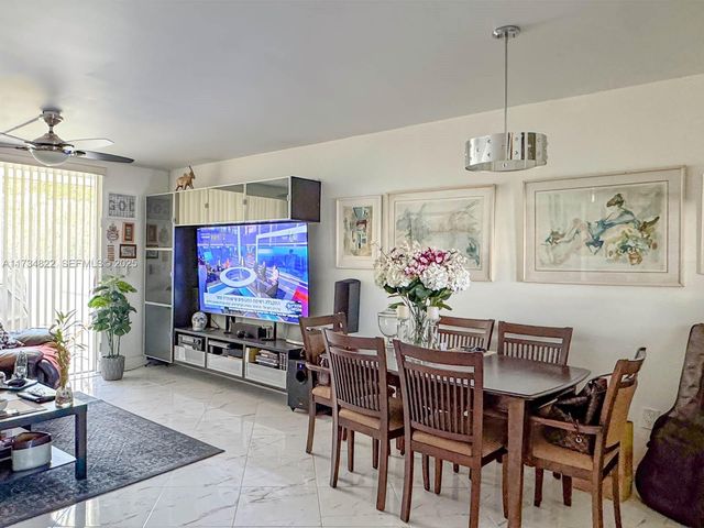 2930 Point East Drive E109, Aventura, FL 33160