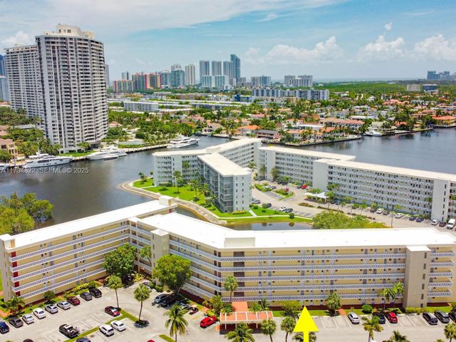 2930 Point East Drive E109, Aventura, FL 33160