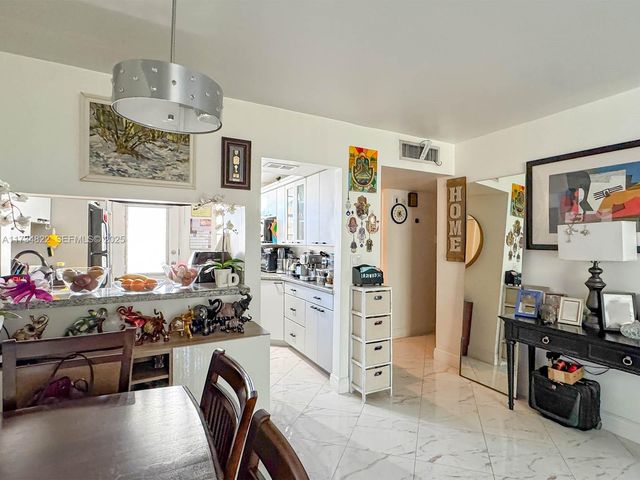 2930 Point East Drive E109, Aventura, FL 33160