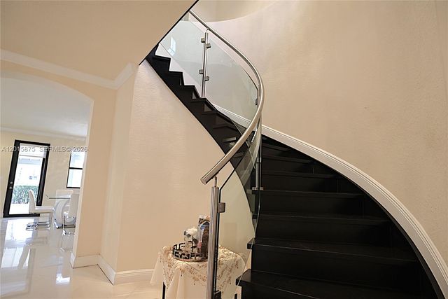 8925 NW 99th Avenue, Doral, FL 33178