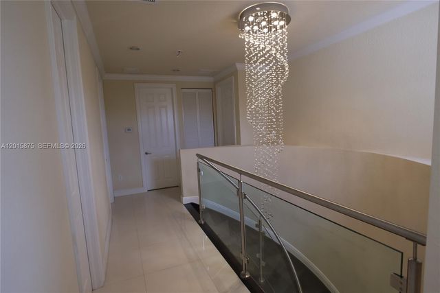 8925 NW 99th Avenue, Doral, FL 33178