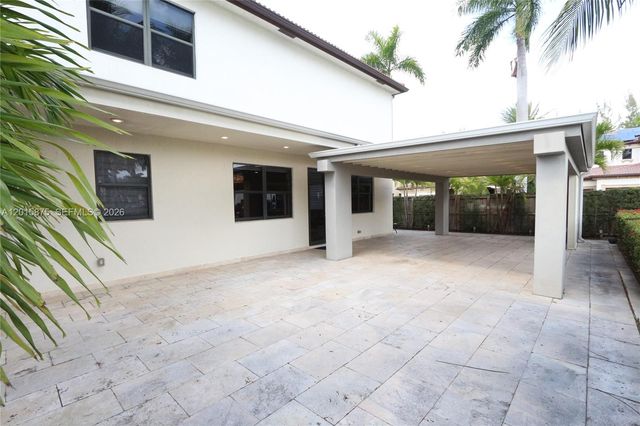 8925 NW 99th Avenue, Doral, FL 33178