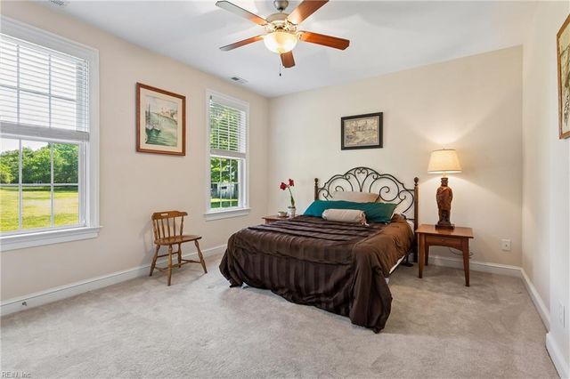 38 Forrest RD, Poquoson, VA 23662