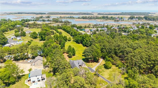 38 Forrest RD, Poquoson, VA 23662
