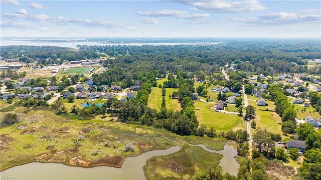 38 Forrest RD, Poquoson, VA 23662