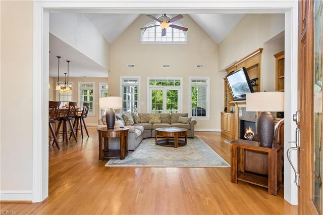 38 Forrest RD, Poquoson, VA 23662