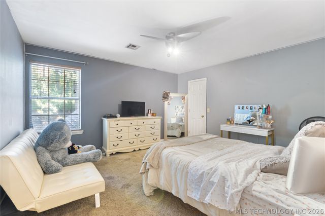 5009 E 86th Place, Tulsa, OK 74137