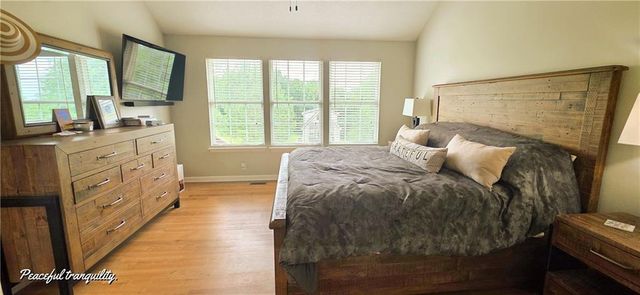 26577 Sweetberry Drive, Warsaw, MO 65355