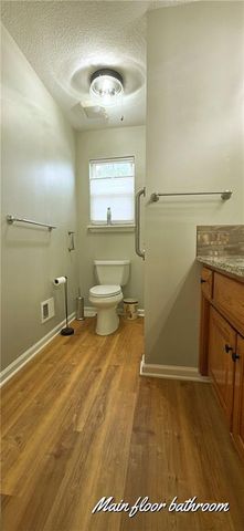 26577 Sweetberry Drive, Warsaw, MO 65355