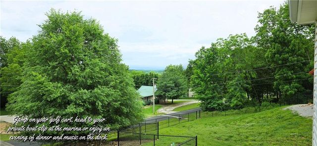26577 Sweetberry Drive, Warsaw, MO 65355
