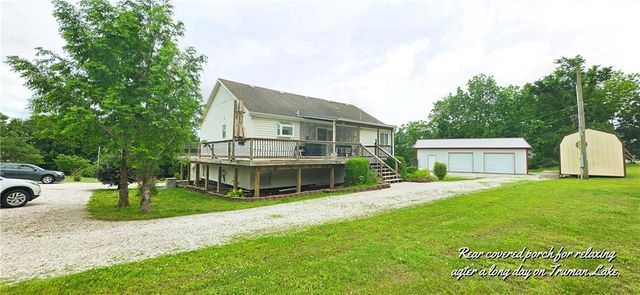 26577 Sweetberry Drive, Warsaw, MO 65355