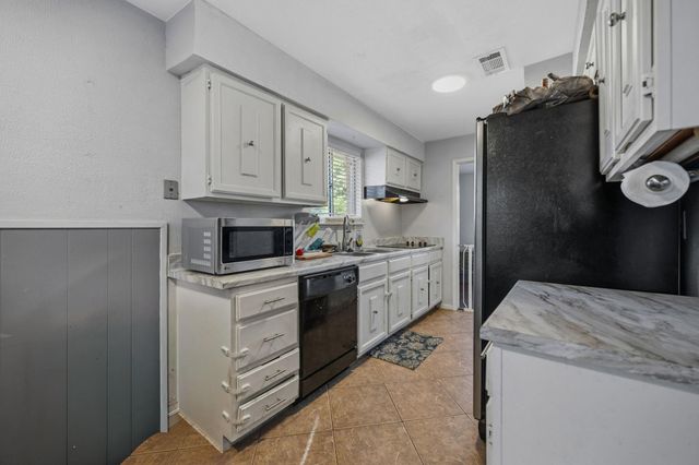 4615 Clydesdale Drive, Houston, TX 77084