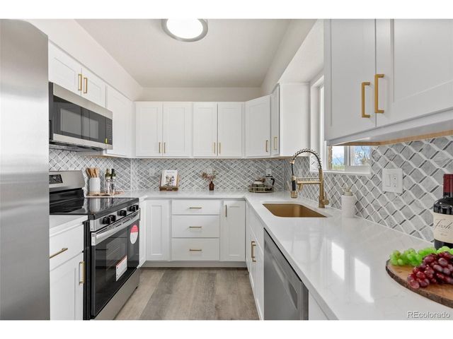 7961 Granada Road, Denver, CO 80221