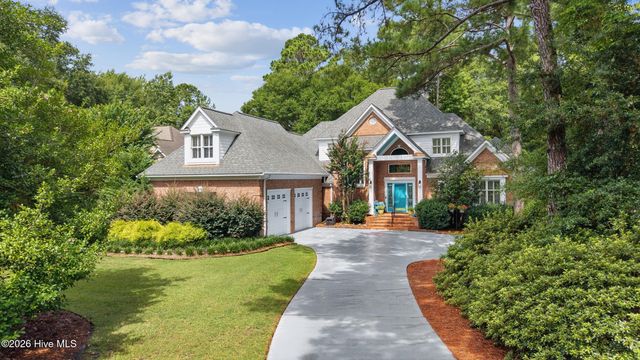 813 Wild Dunes Circle, Wilmington, NC 28411
