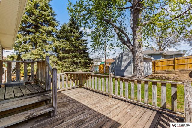 4729 S 79th Street, Ralston, NE 68127