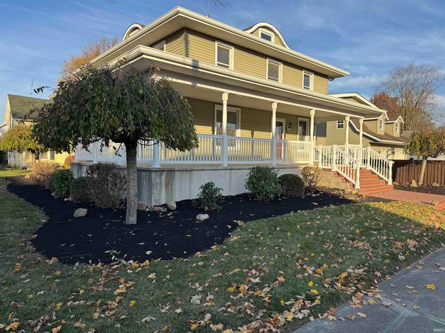 102 S VAN BUREN Street, Monroe, IN 46772