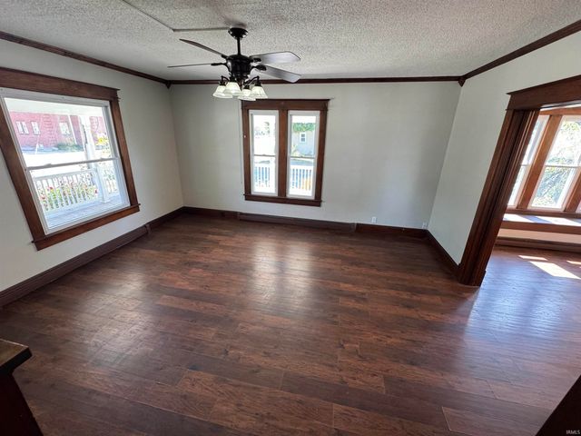 102 S VAN BUREN Street, Monroe, IN 46772