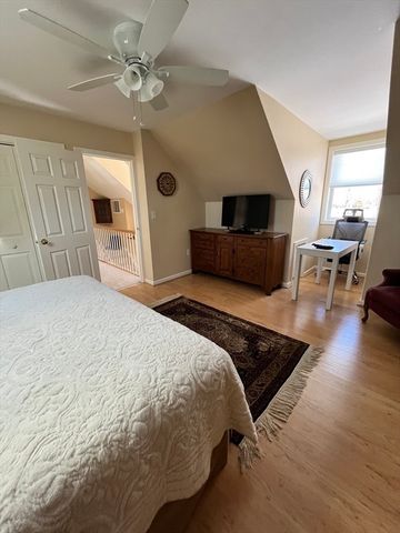 3 Dogwood Cir, Haverhill, MA 01832