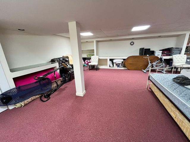 3 Dogwood Cir, Haverhill, MA 01832