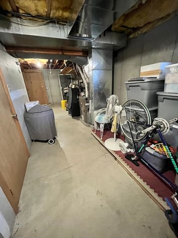 3 Dogwood Cir, Haverhill, MA 01832