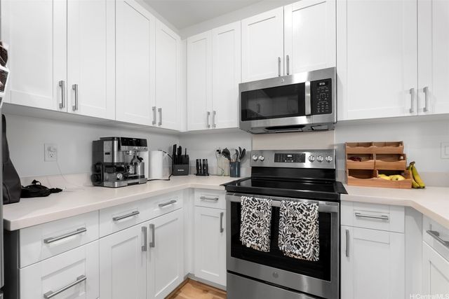 94-1188 Kalahikiola Drive 606, Waipahu, HI 96797
