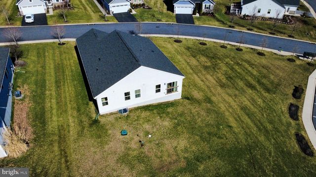 4220 CYPRESS LN, Whitehall, PA 18052