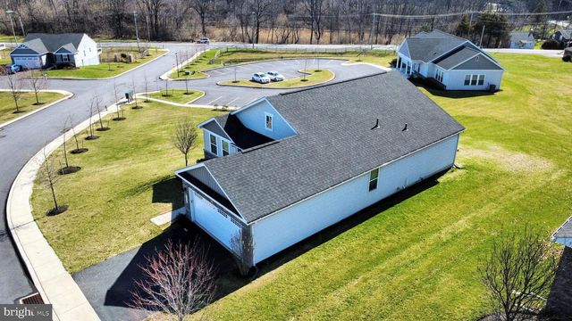 4220 CYPRESS LN, Whitehall, PA 18052