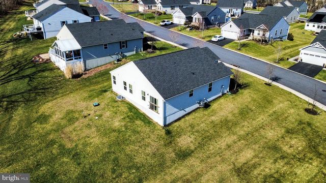 4220 CYPRESS LN, Whitehall, PA 18052