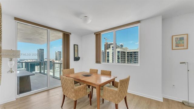 253 NE 2nd St 2902, Miami, FL 33132