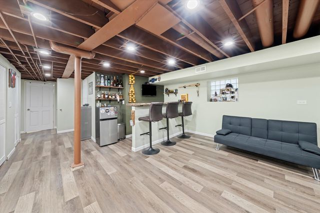 3508 Gunderson Avenue, Berwyn, IL 60402