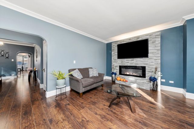 3508 Gunderson Avenue, Berwyn, IL 60402