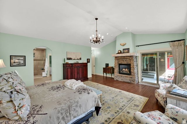2579 W FARMVIEW LN, South Jordan, UT 84095