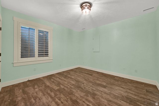 2579 W FARMVIEW LN, South Jordan, UT 84095