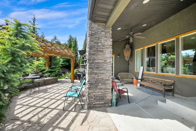 2579 W FARMVIEW LN, South Jordan, UT 84095