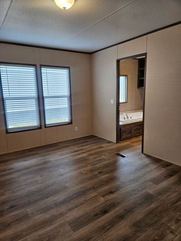 6501 W Hwy 199 6479, Springtown, TX 76082
