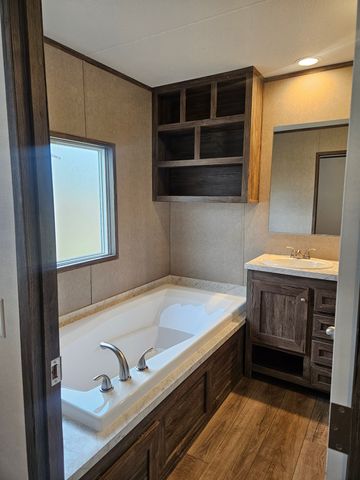 6501 W Hwy 199 6479, Springtown, TX 76082