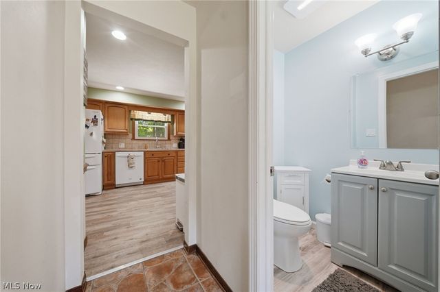 1950 Bridgeview Lane, Conneaut, OH 44030
