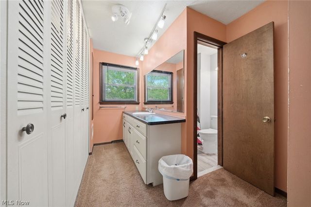 1950 Bridgeview Lane, Conneaut, OH 44030